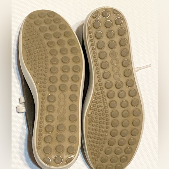 Ecco Soft 7 Sneakers Size 5 Wide Width EUC metallic deep green taupe color - Picture 5 of 14